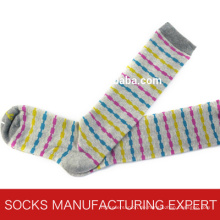 100% Baumwolle der Frau Coloful Tube Socke (UBM1056)